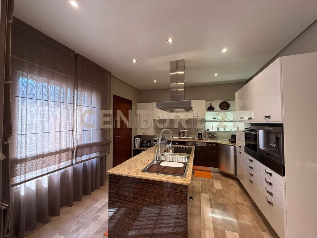 In vendita villa a Mahrsi Nabeul