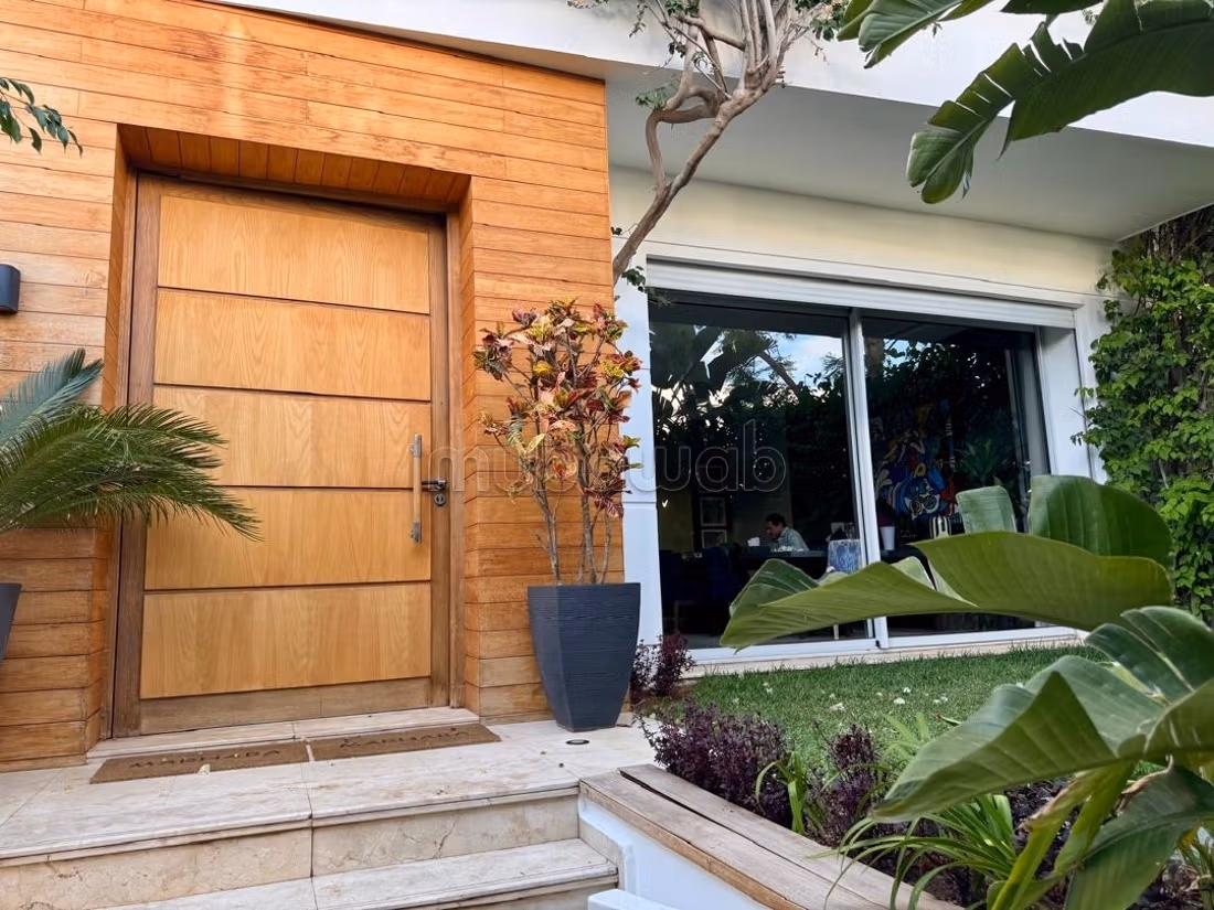 En venta amueblada - Superbe villa de charme à Ain Diab