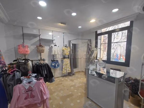 A louer ou a vendre fonds de commerce