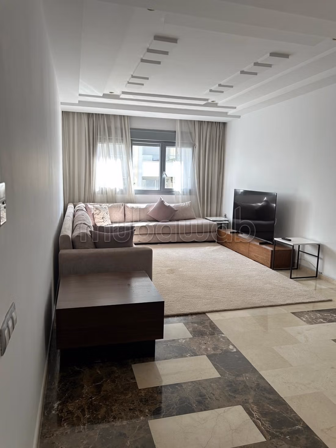 A LOUER: Appartement lumineux à Iberia