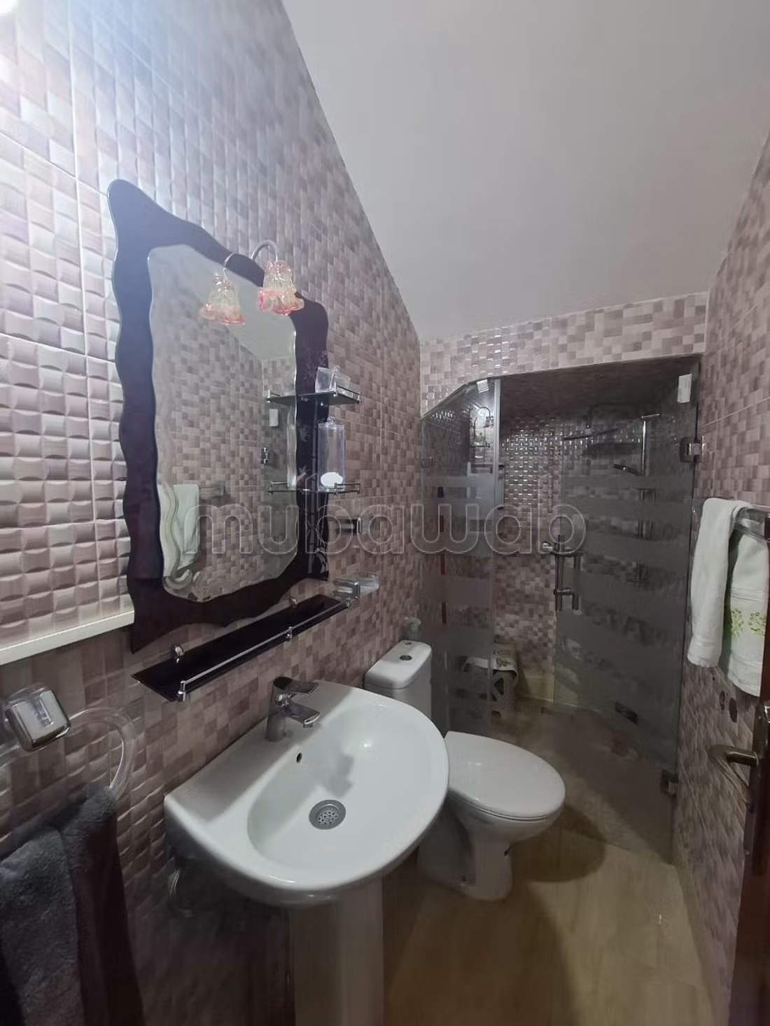 Location d'un appartement à Marjane.
Superficie 80 m² — 4