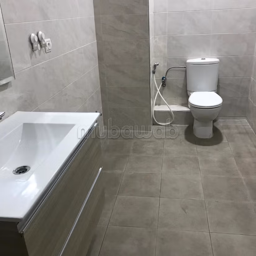 Appartement a loué RDC très bon état très bon empl — 4