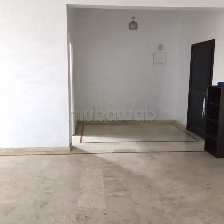 Appartement a loué RDC très bon état très bon empl