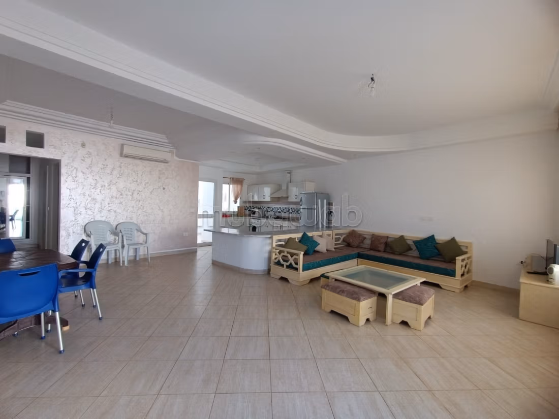 Ground floor and 1st floor apartments