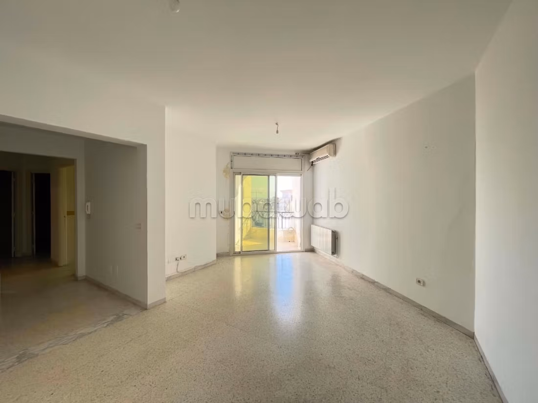 A vendre un Appartement en S2 à ain Zaghouan