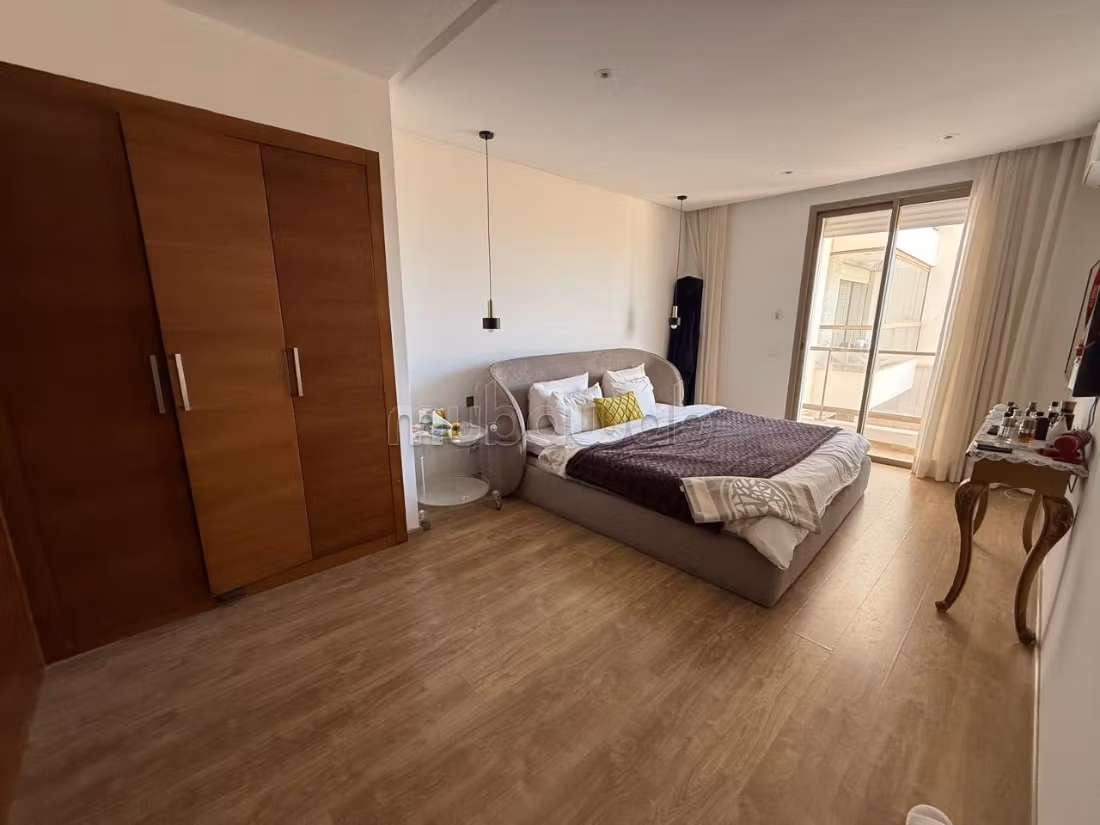 Location Appt meublé vue mer AIN DIAB EXT.
3CH — 6