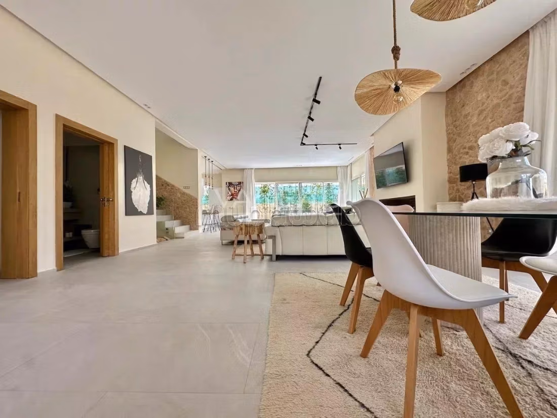 Contemporary villa 5 bedrooms Amelkis 1