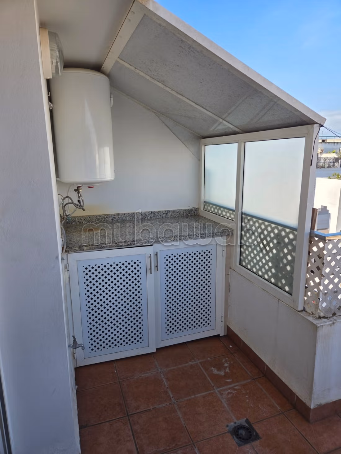 Très bel appart 2p meublé à agdal avec terrasse — 5