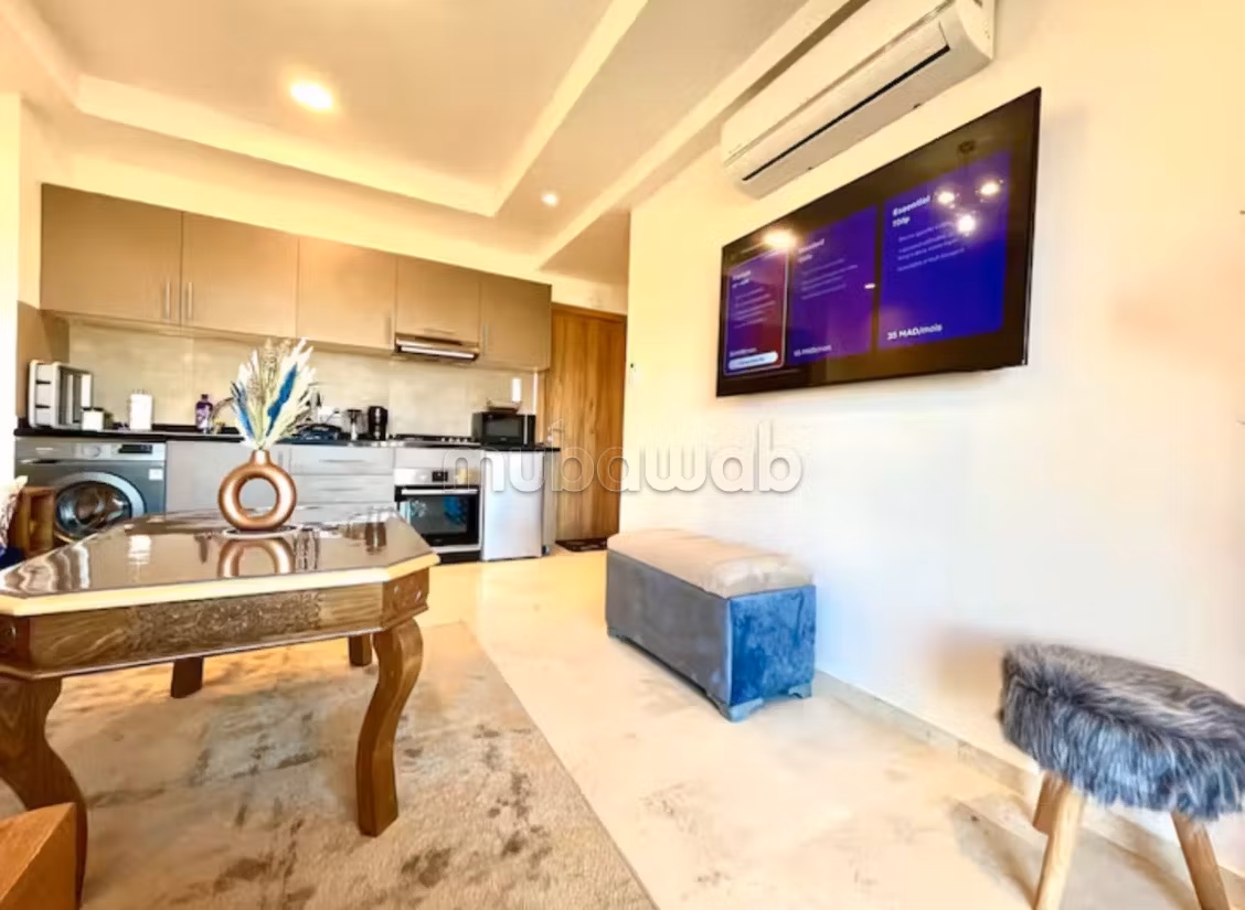 Bellissimo studio arredato in affitto a Noria