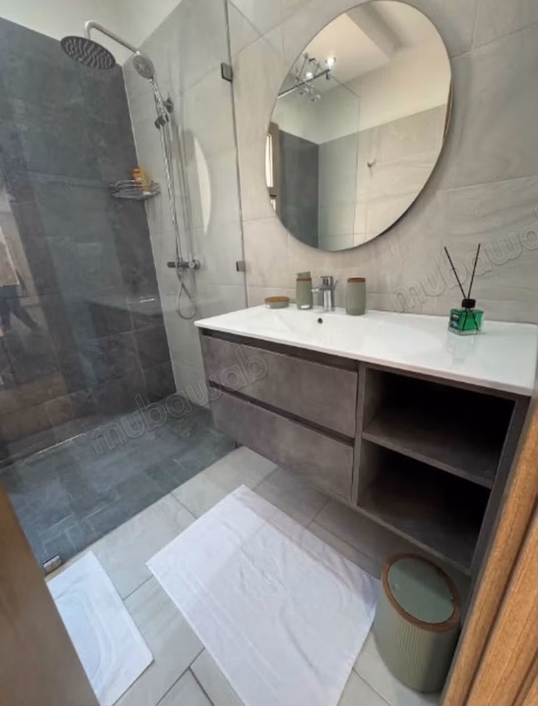 Appartement meublé moderne à Coralia 
Agdal
