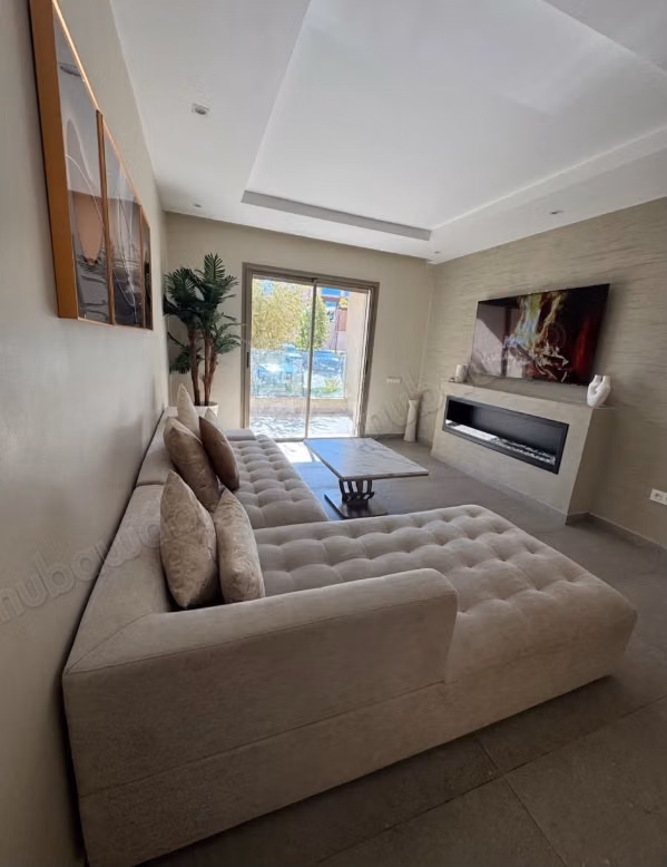 Estudio amueblado encantador en venta