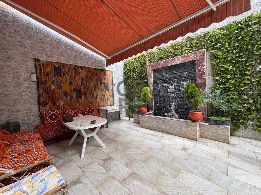 Magnifica villa con piscina vicino al mare a Harhoura