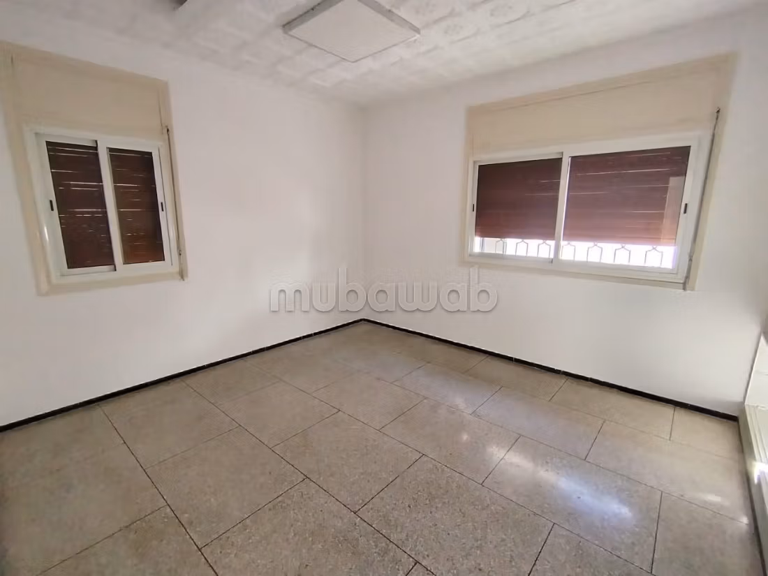 Te huur - Luxe villa van 400 m² · Frankrijk Stad