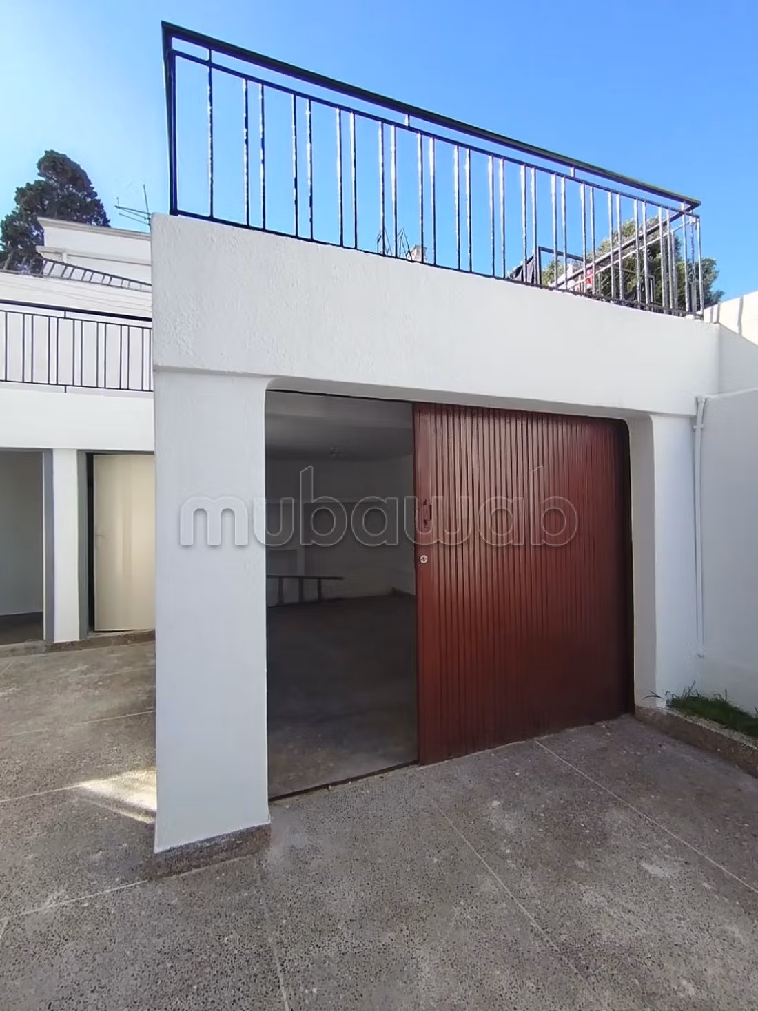 Te huur - Luxe villa van 400 m² · Frankrijk Stad