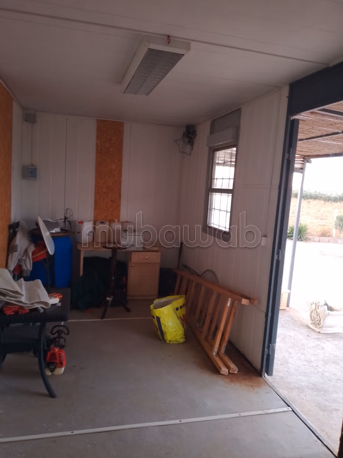 Agréable ferme à vendre. 
Surface de 16000 m²