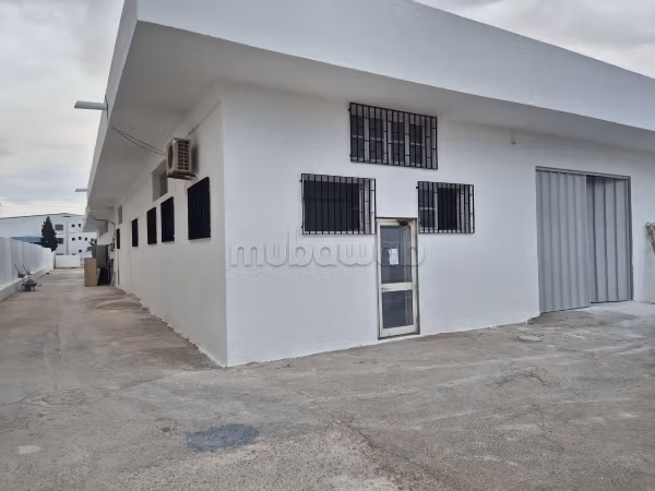 AFFITTO - Deposito 1100 m² zona industriale Poudri