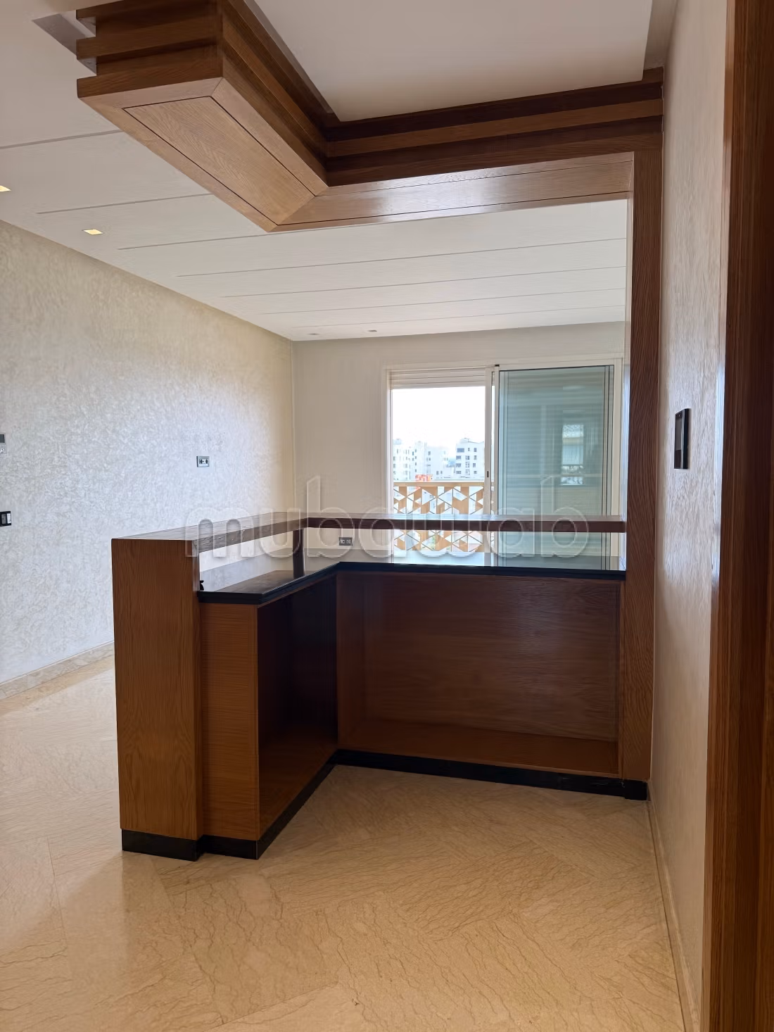 For rent - Stunning empty apartment with 3 bedrooms