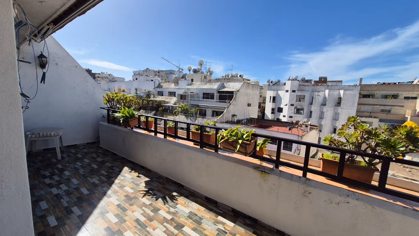 A vendre duplex 538m2 Racine