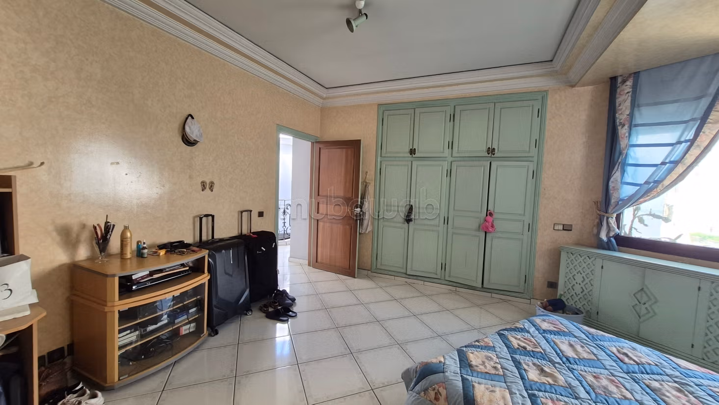 A vendre duplex 538m2 Racine