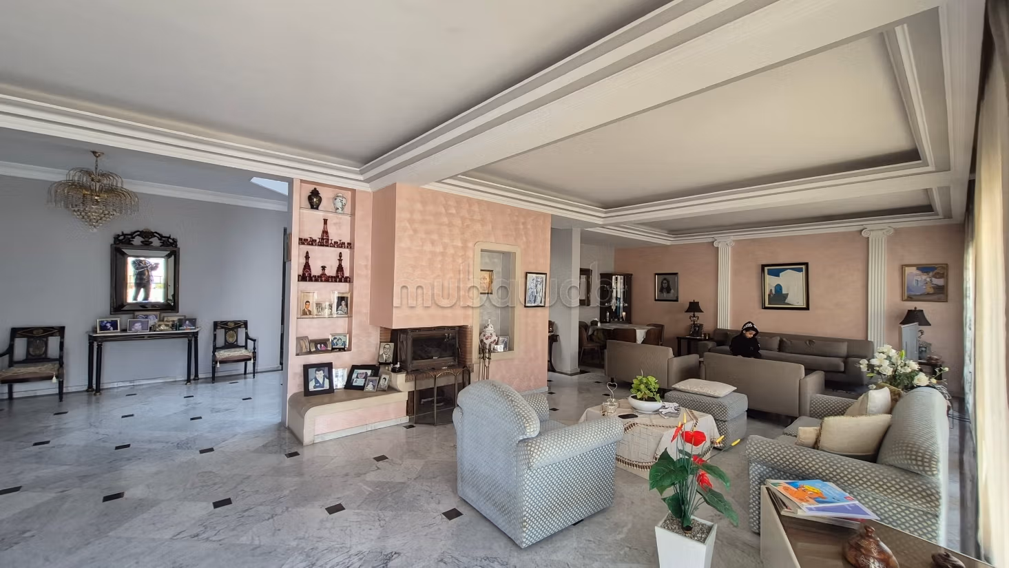 A vendre duplex 538m2 Racine