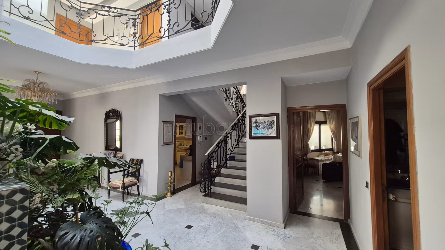 A vendre duplex 538m2 Racine