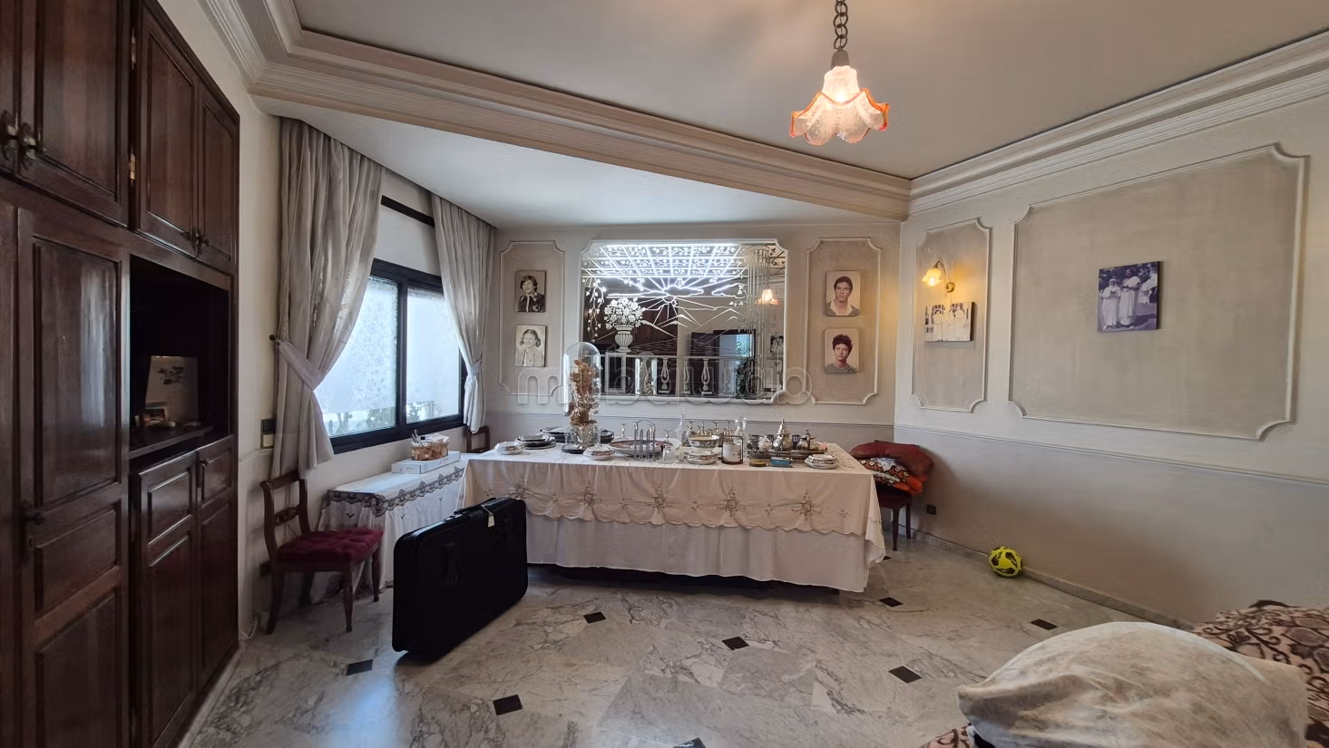 A vendre duplex 538m2 Racine
