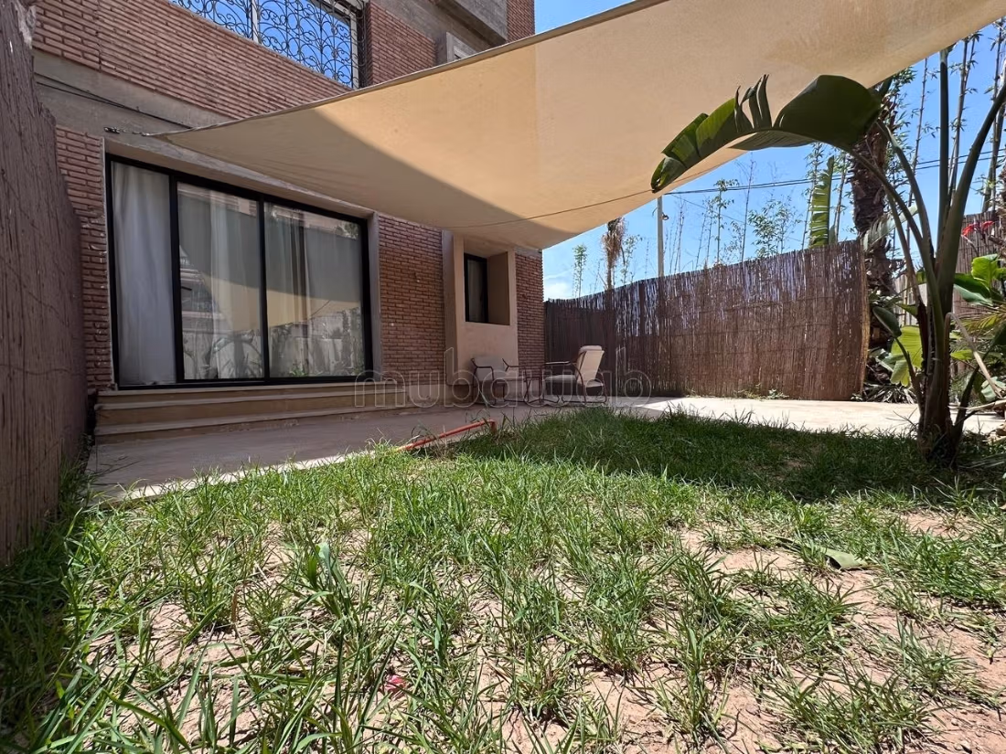 4 studi arredati con giardini privati