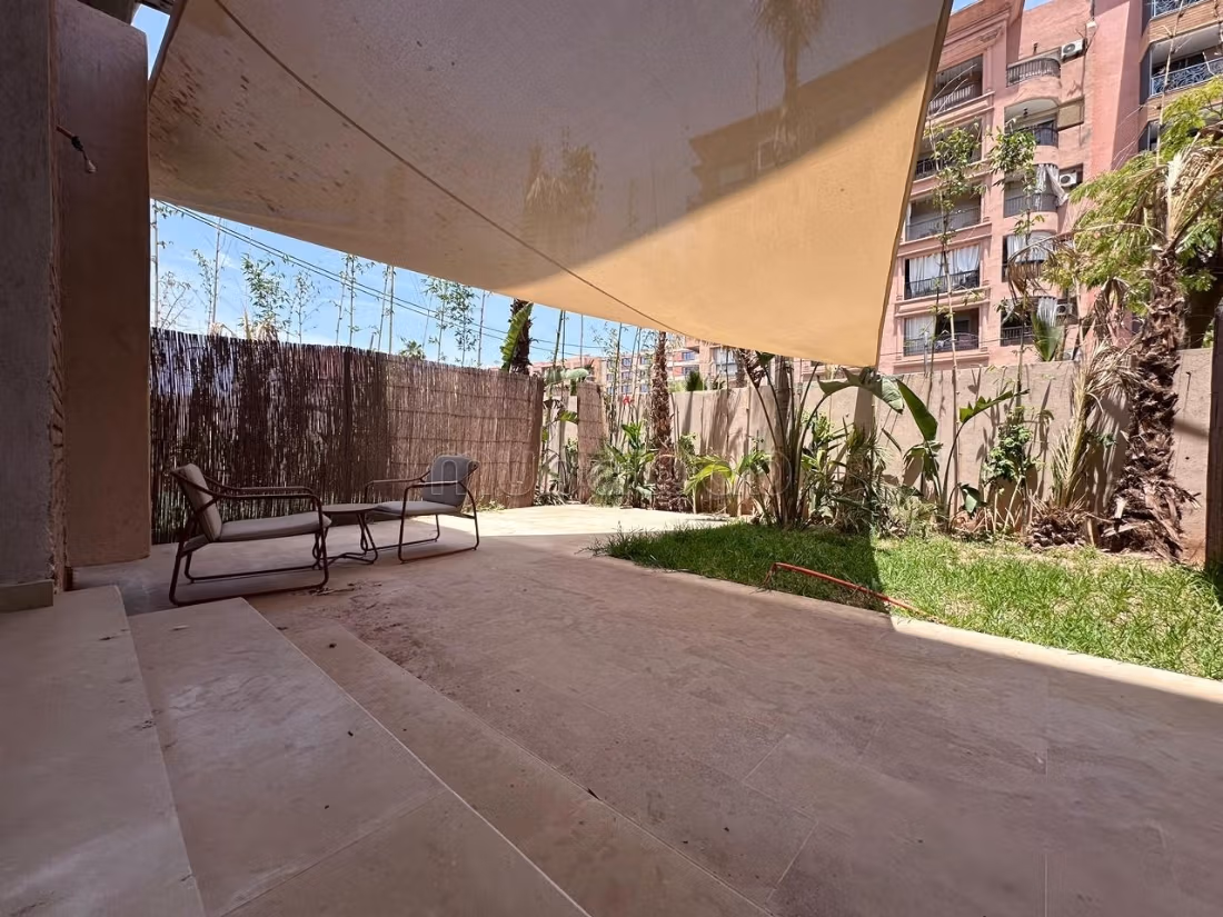 4 studi arredati con giardini privati