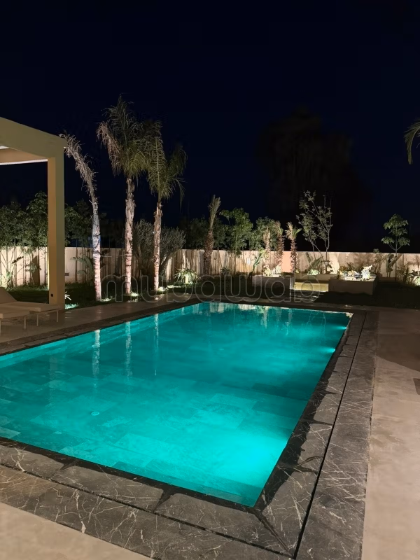 Magnificent villa for sale on Route de l'Ourika. 6 large rooms. Well furnished