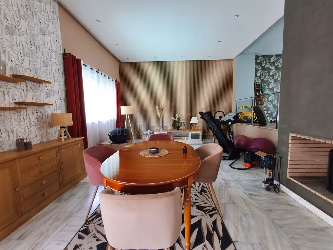 Magnifique villa 3 niveaux en vente