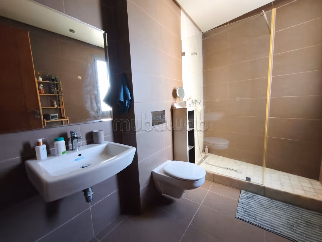 Magnifique villa 3 niveaux en vente