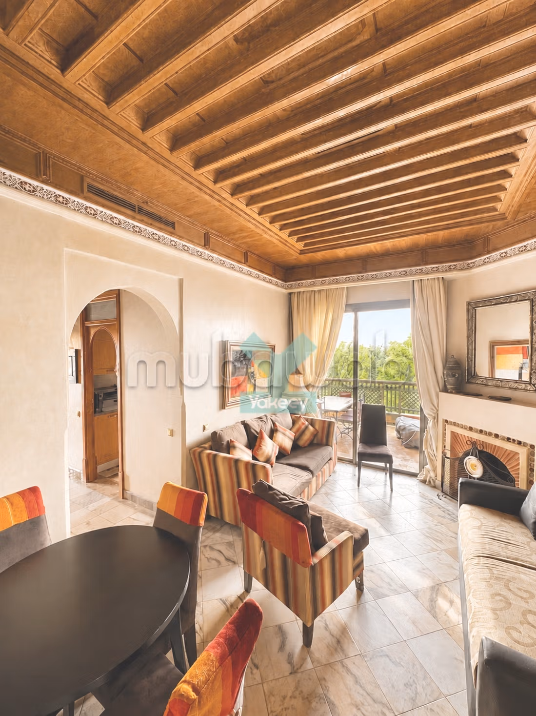 Bel appartement de caractère terrasse piscine