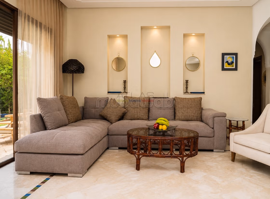 Furnished villa with private pool