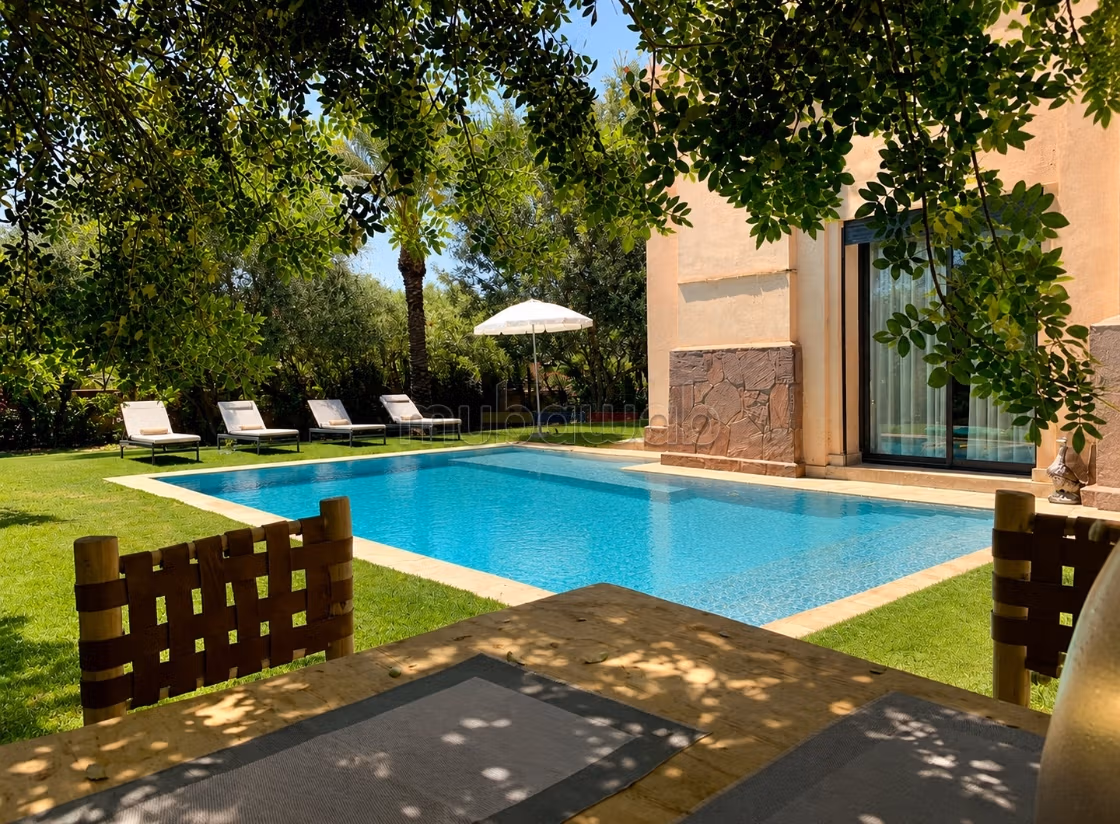 Furnished villa with private pool