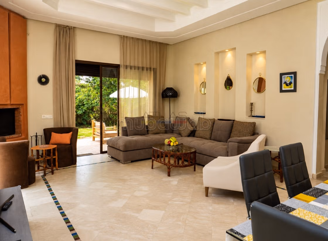 Furnished villa with private pool