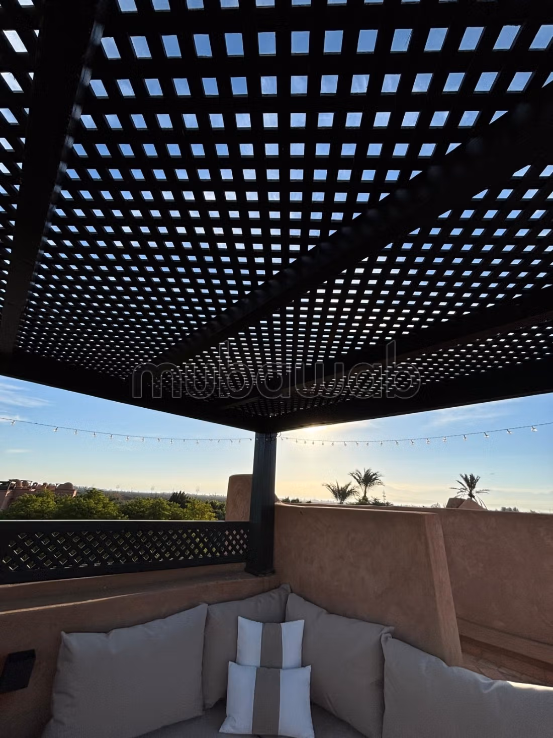 Appartamento arredato in affitto a lungo termine in una residenza con 2 piscine, campo da calcio e da basket – Comfort & Posizione ideale. Marrakech Atlas Golf Resort️, strada di Fès km5, 20 min dal centro ️ 2 camere da letto, 2 bagni, terrazza panoramica