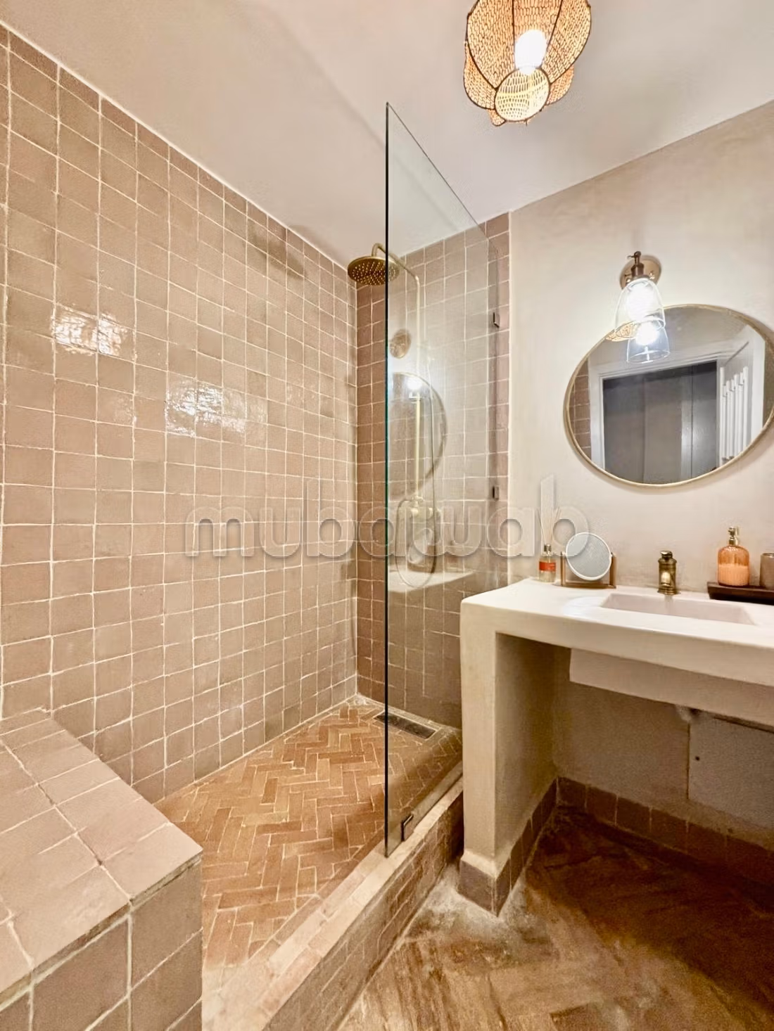 Appartamento arredato in affitto a lungo termine in una residenza con 2 piscine, campo da calcio e da basket – Comfort & Posizione ideale. Marrakech Atlas Golf Resort️, strada di Fès km5, 20 min dal centro ️ 2 camere da letto, 2 bagni, terrazza panoramica