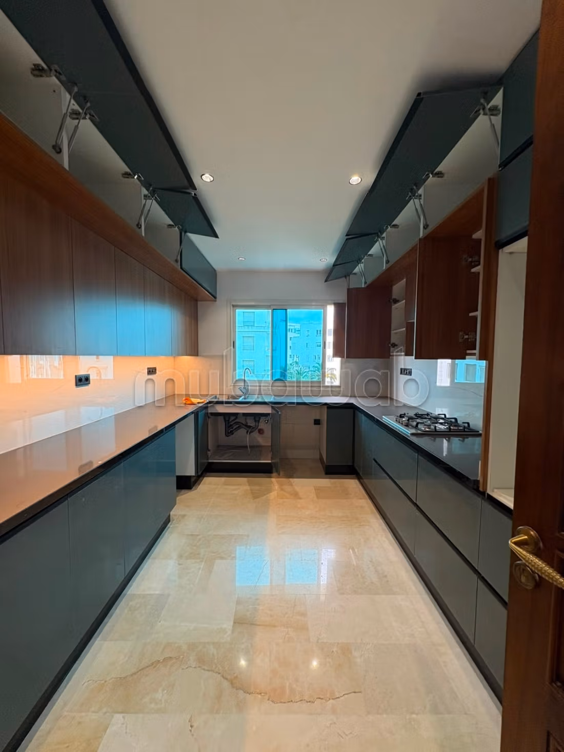 Appartement F3 rénové à neuf à louer – Hay Riad,