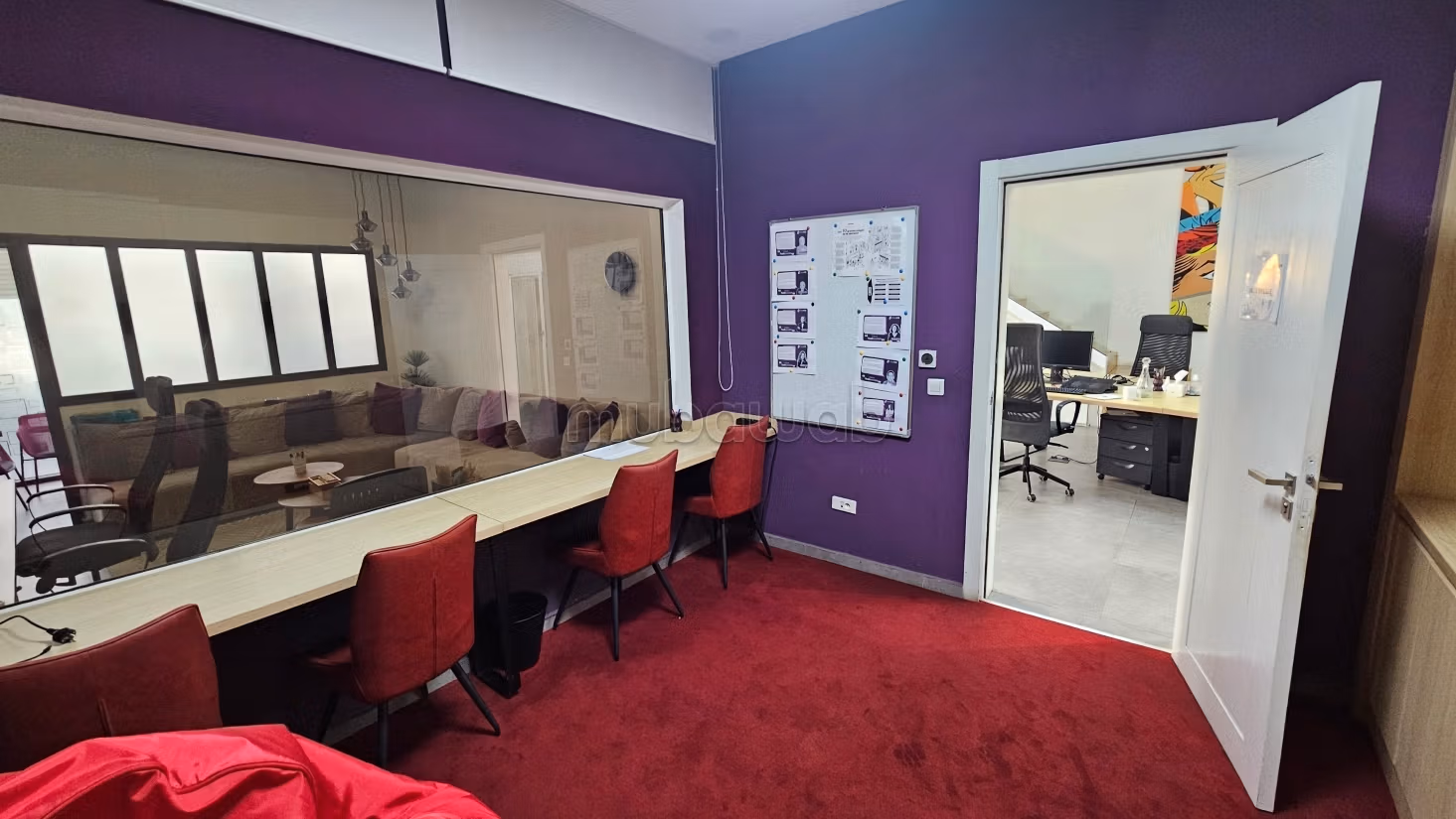 Oficina premium de 190 m2 amueblada en granja bretona