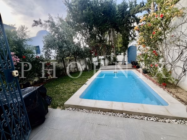 Duplex S2 meublé avec piscine à Gammarth