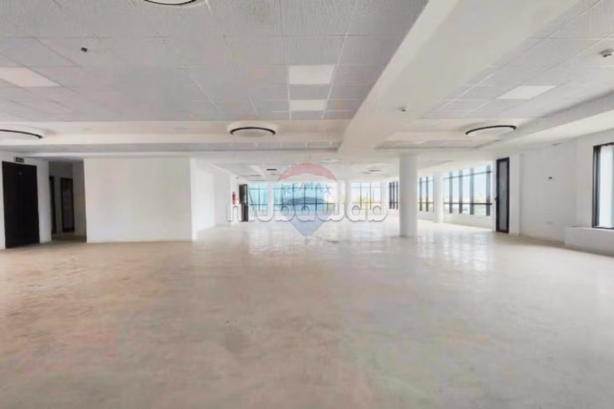 Open space 470m2