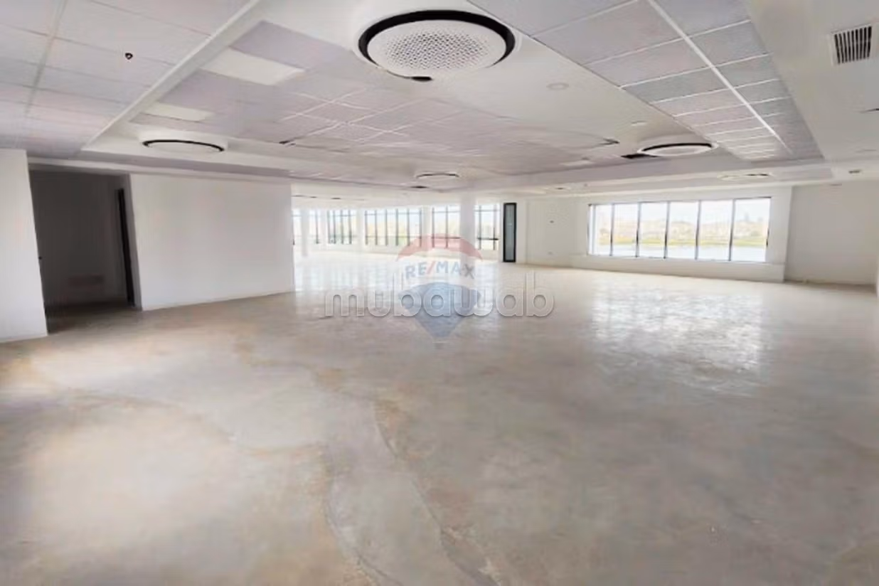 Open space 470m2