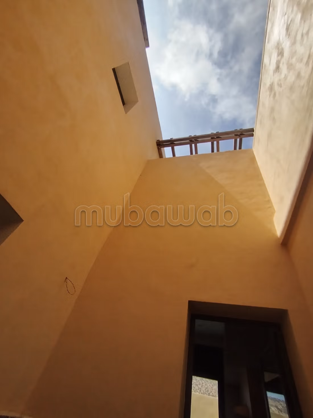 Magnifica villa nuova con piscina e giardino