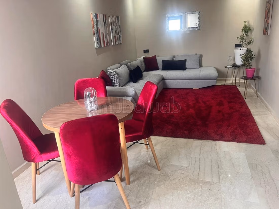 Studio Arredato di Alto Livello da Affittare