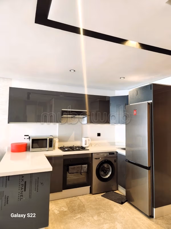 New Luxury Furnished Studio in Q. Beauséjour facing CFC