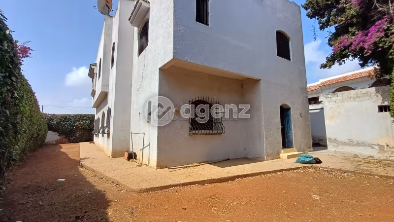 Villa à vendre 546 m², 6 chambres Les princesses Casablanca