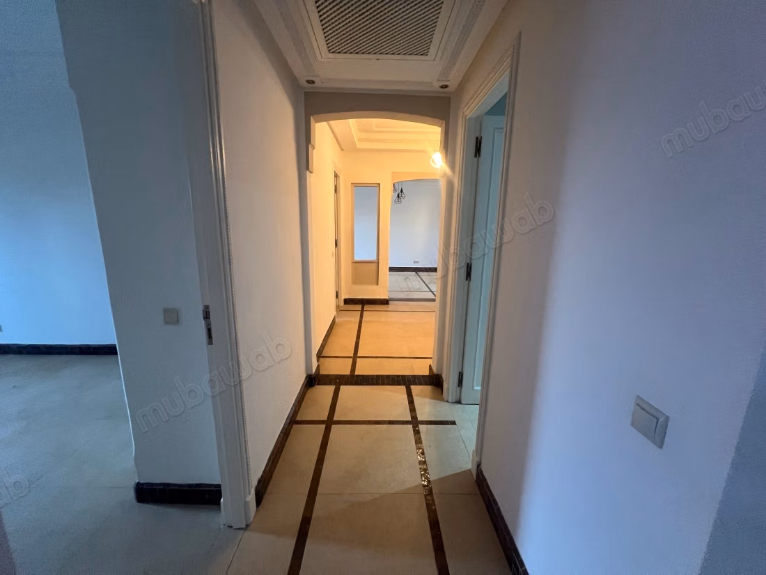 Leeg appartement in Targa