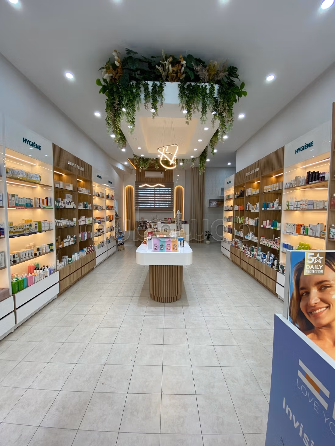 A Vendre Parapharmacie en activité