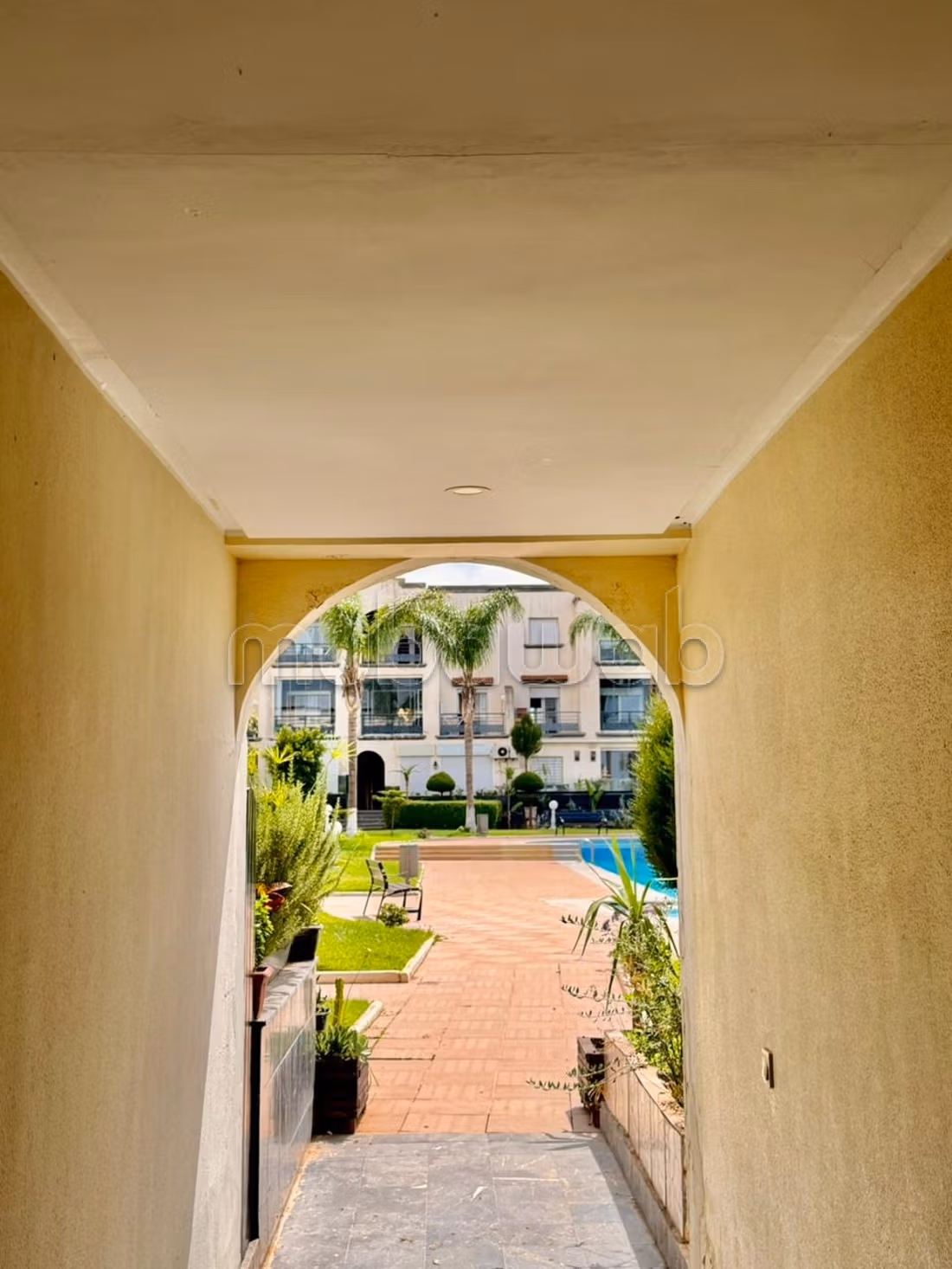 2 bedroom apartment for rent with pool view