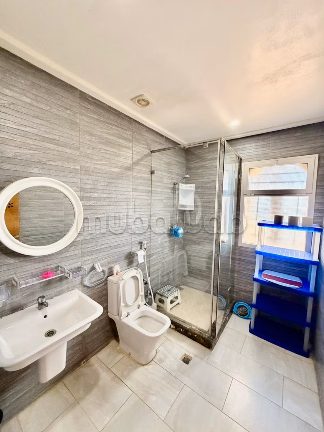 2 bedroom apartment for rent with pool view